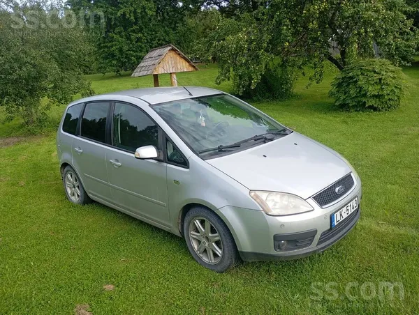Ford Pārdod c-maxsiņu normāls darba, ģimenes auto. šā g