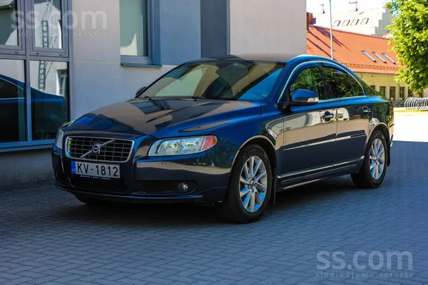 Volvo Summum - 2.0 D3 - Manuāls - 100kW(137ps) - Turbodī