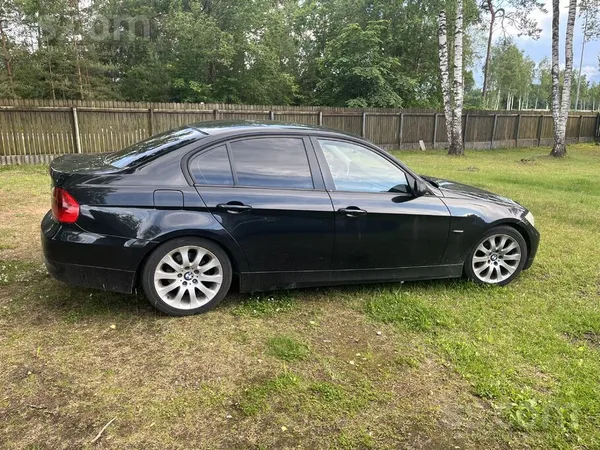 BMW Pārdodu BMW 320 benzīnu ar automātisko ātrumkārbu.