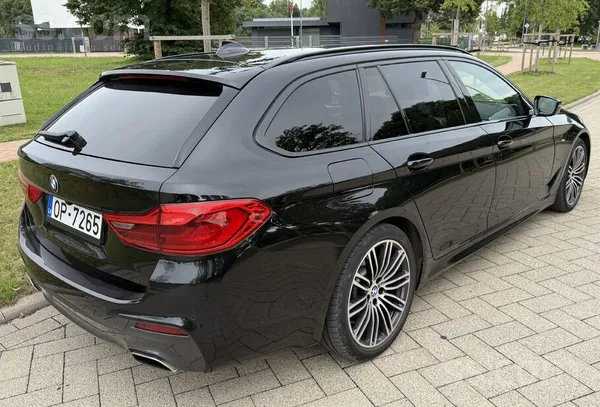 BMW Lielisks, nopakots, kopts BMW 530 xDrive meklē jau