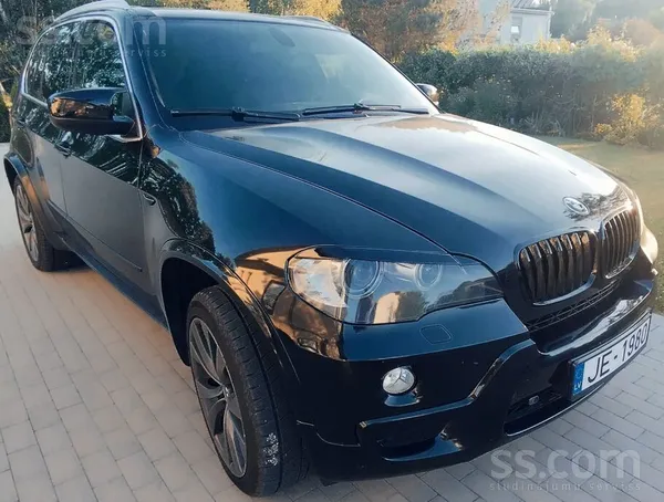 BMW Pārdodu koptu BMW X5 ar M57 uzticamo motoru, M pak