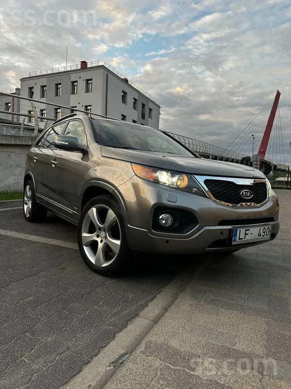 KIA Kia Sorento 2.2d 145kw pilnpiedziņa 4x4