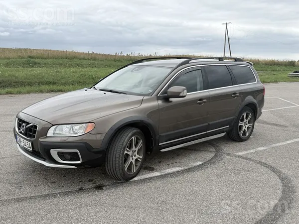 Volvo Uzņēmums pārdod 