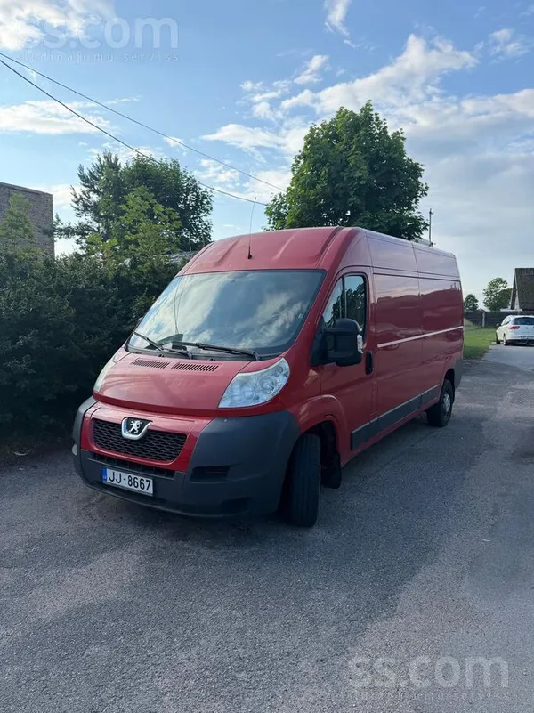 Peugeot Pārdod uzticamu un regulāri koptu Peugeot Boxer ar