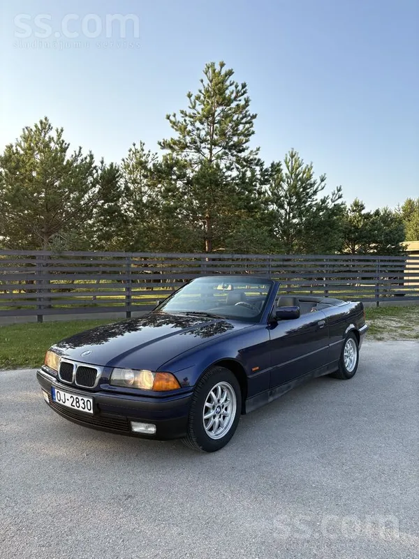 BMW 318 - 1