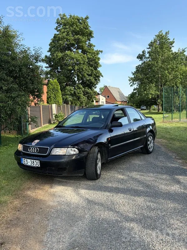 Audi 1.8 turbo. Motors un karba strada izcili. 