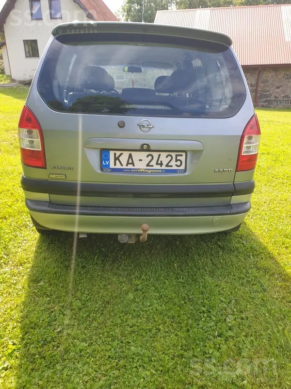 Opel Pārdodu Opel Zafira 2004.gada – 2.2 Dīzelis 