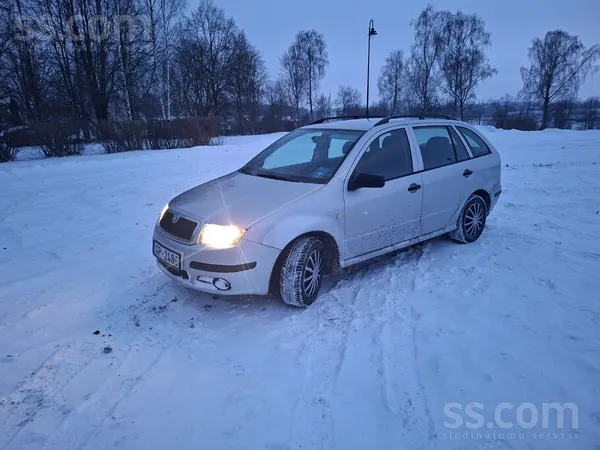Skoda Fabia 2007 - 990  €, 401 tūkst., Latvija