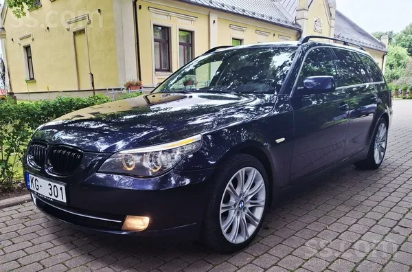 Edition versija, manuāls, xdrive, komforta salons, head-up displejs, hi-fi a