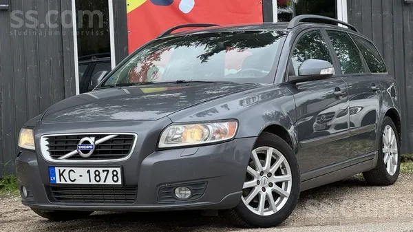 Facelifts. Dīzelis. 2012 gads. TA 03.2027. Ļoti laba komplektācija. 
Automa