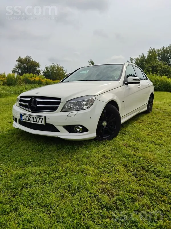 Mercedes Pārdod Mercedes-Benz C220 Cdi Amg Line (W204) – 20