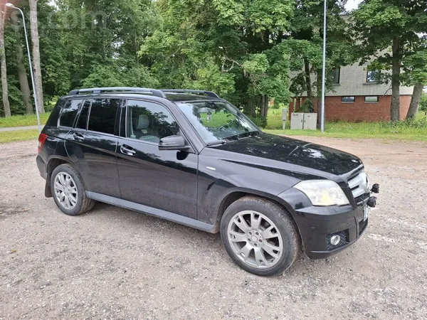Mercedes В хорошем состоянии, не ржавая, не битая, новый То