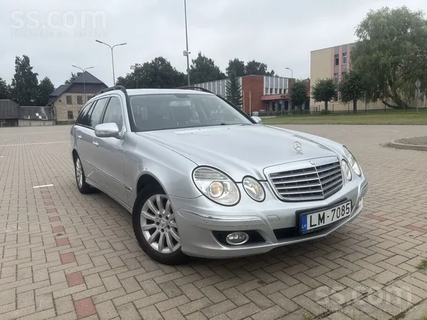 Mercedes Mercedes E220 universāls, labā tehniskā stāvoklī a