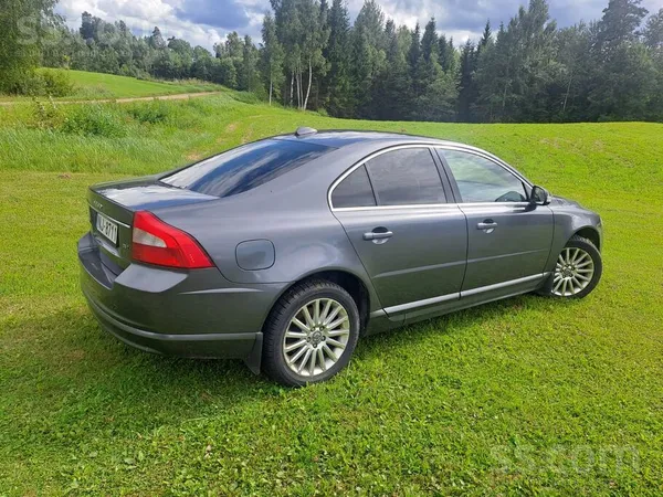 Volvo Pārmetināti sliekšņi