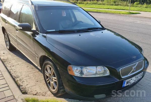 Volvo Mašīna 2.4 Awd, Pilnpiedziņa. 2 atslēgas, 136 kilo