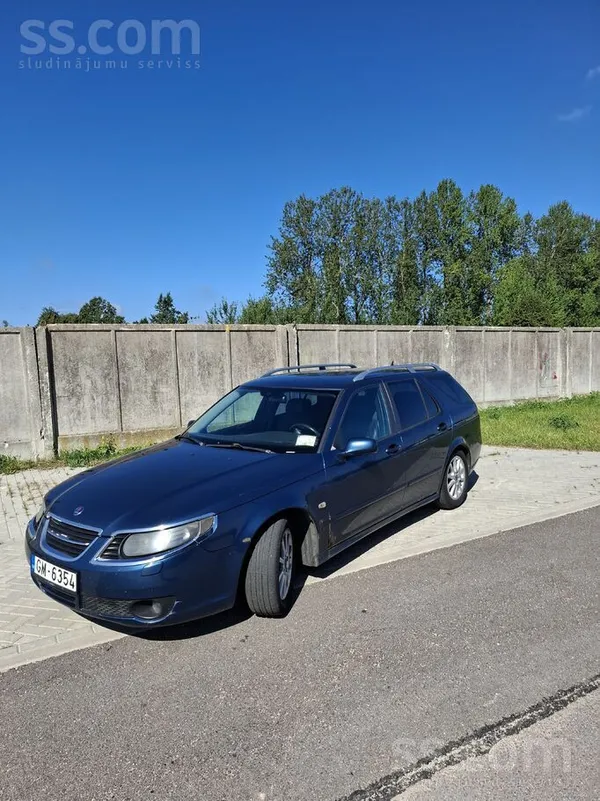 Pārdodas vēl braucams Sābs-Aero 191kw. Preikš skates būtu jāmaina aizmugurēj