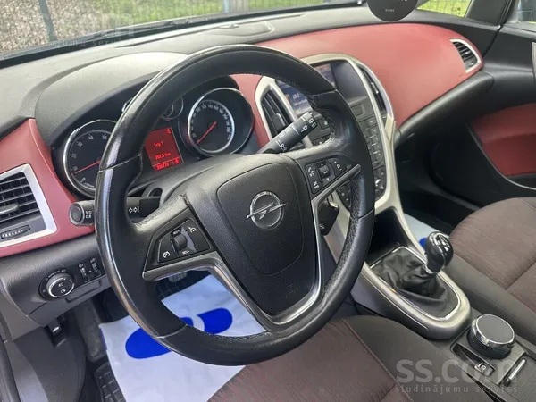 Opel Labs, kopts auto. 