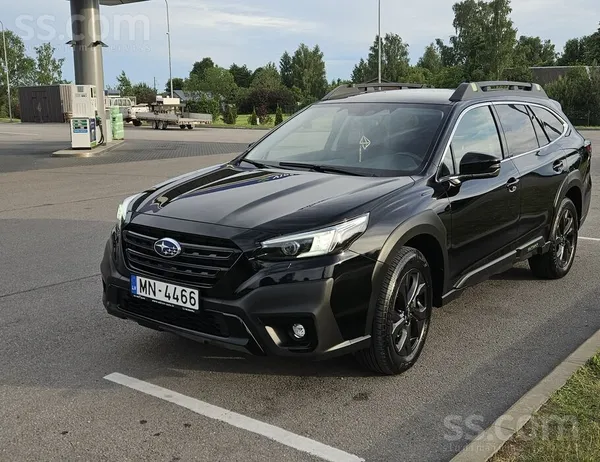 Subaru Subaru Outbac Field komplektācija, tiek tirgots uz