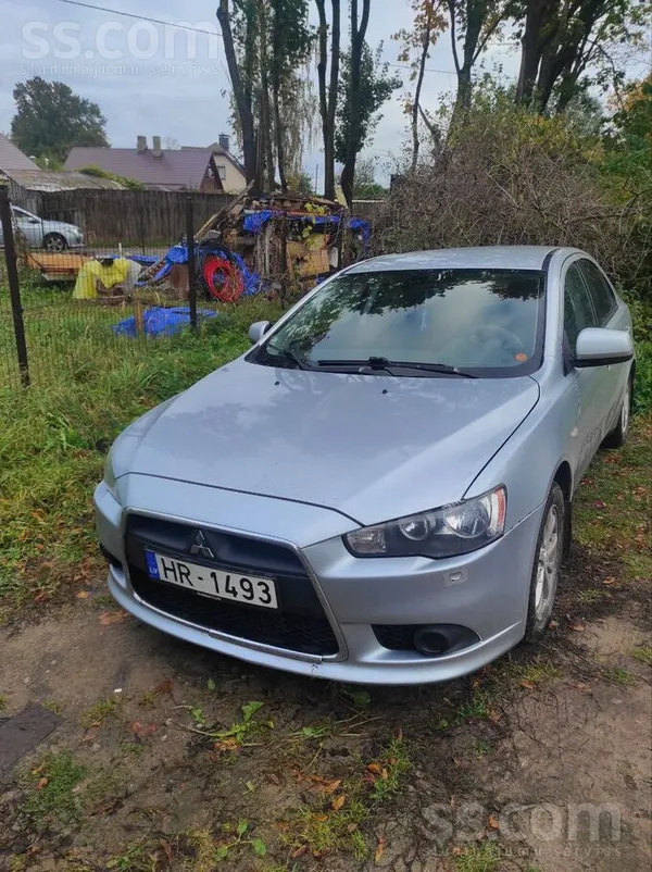 Mitsubishi Продается Mitsubishi Lancer. Все расходники поменя