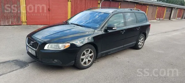 Volvo Продаю Volvo V70 2009, 120kW, 2.4d. Авто в хорошем