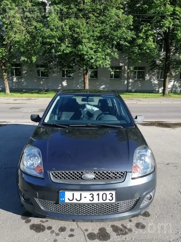 Ford Pārdošanā Ford Fiesta 1, 4 benzīns. Brauc labi, ir