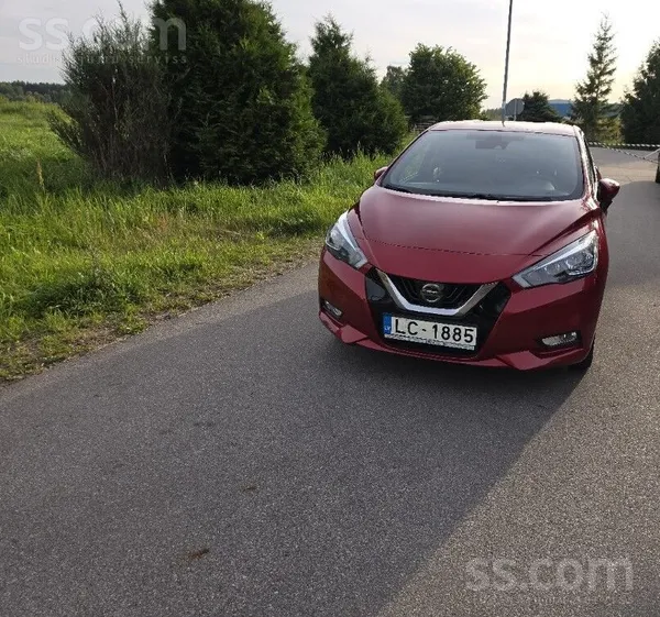 Nissan Машина в отличном состоянии. Без Дтп, не крашена.