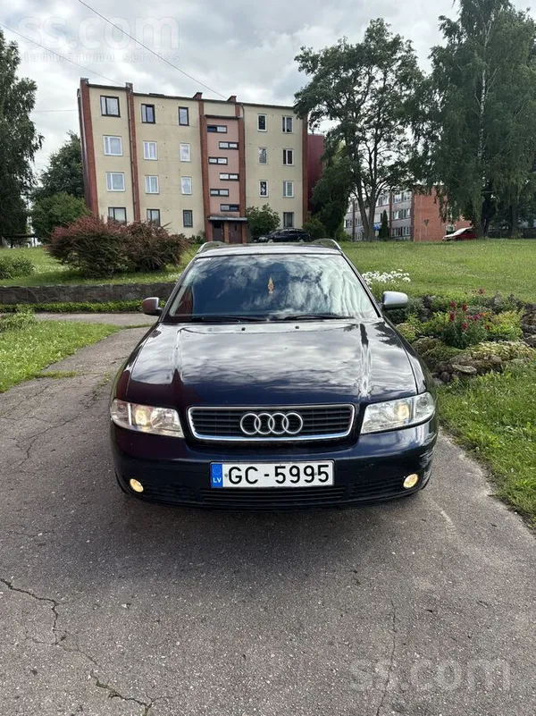 Audi Audi A4 B5 1.9Tdi 81kw manuāls. 