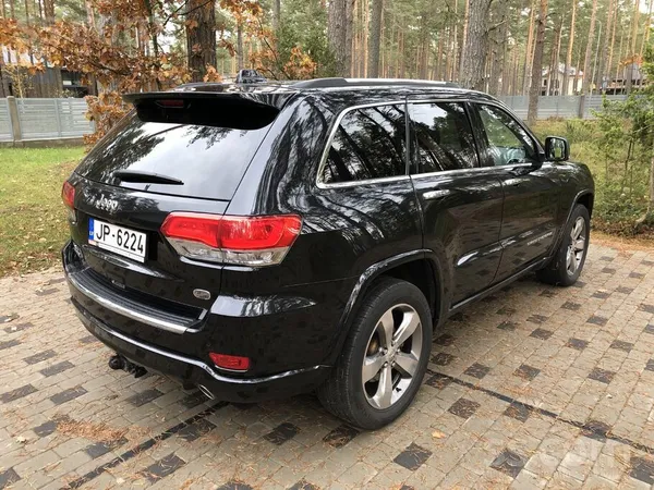 Jeep Pārdodu Jeep Grand Cherokee Overland 3.0 ecodiesel