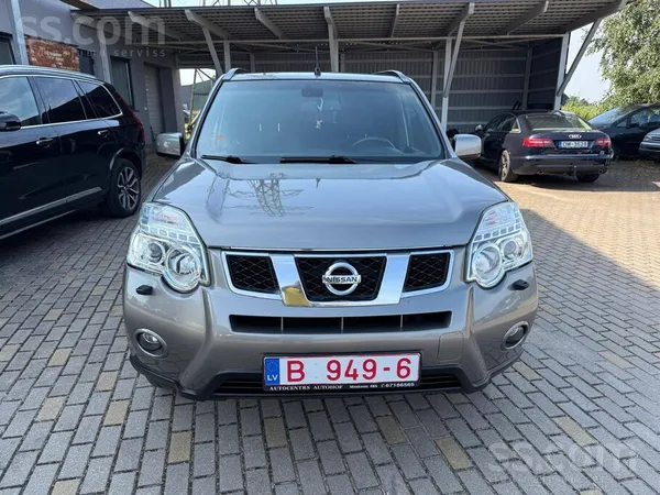 Nissan Nissan x-trail , 4+4