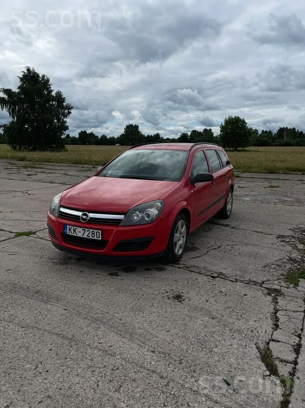 Opel Pārdodu Opel Astra 2006 gada 1.9 dīzelis. Auto ir 