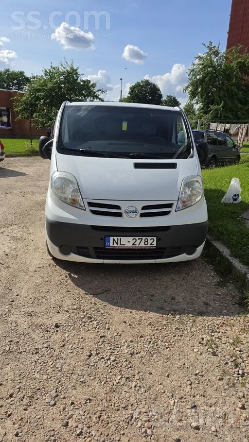 Nissan Ļoti labā stāvoklī orginālās nobraukums(pārbaudāms