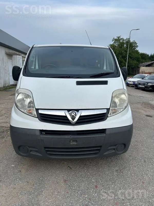 Renault Pārdodu ejošu Angļu Renault Trafic/opel Vivato 2, 