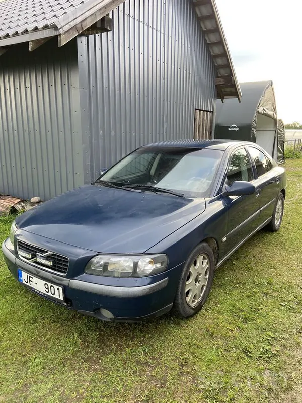 Volvo Pārdod vovlo s60 darba kārtībā ar 96kw motoru. Mot