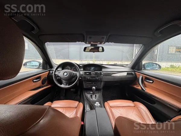 BMW Продаю BMW 330d 170kW автоматическая коробка перед