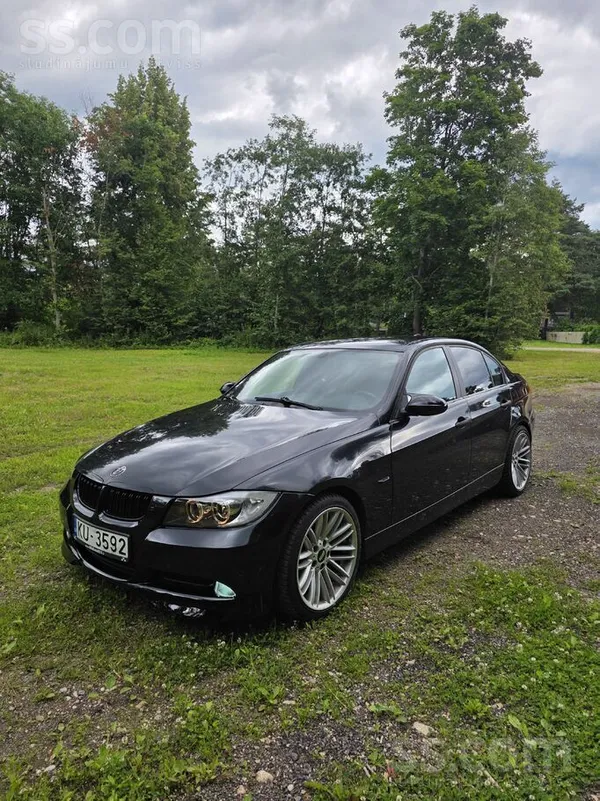 BMW 320