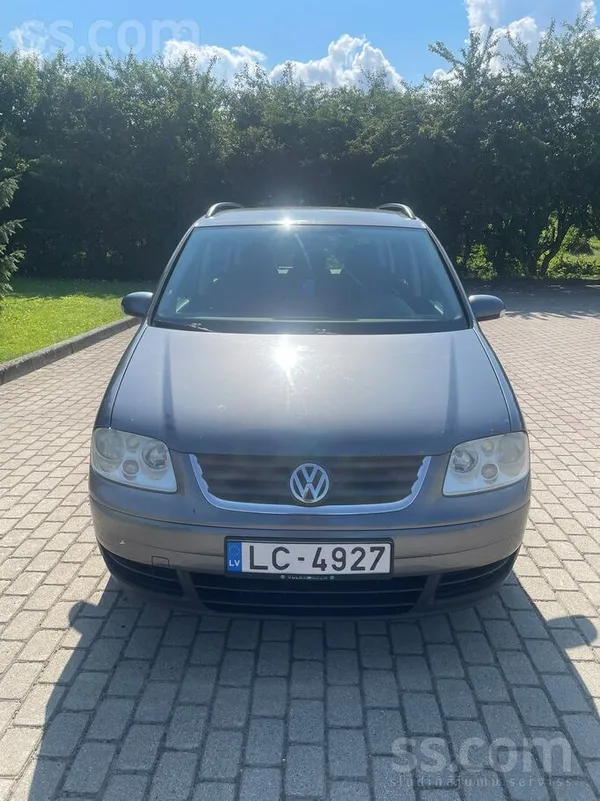 Volkswagen VW Touran 2006. gada 1.9tdi, septiņvietīgais. 