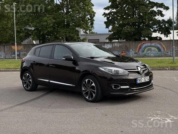 Renault Kopts 2015. gada Renault Megane 1.5 dCi / Bose Edi