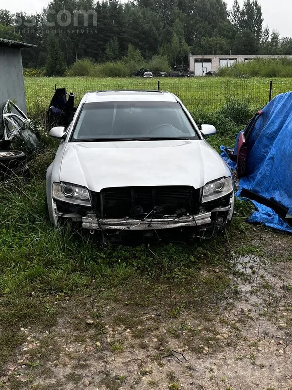 Audi Pārdodu Audi A8 D3 quattro, 2006. gada 3.2 benzīns