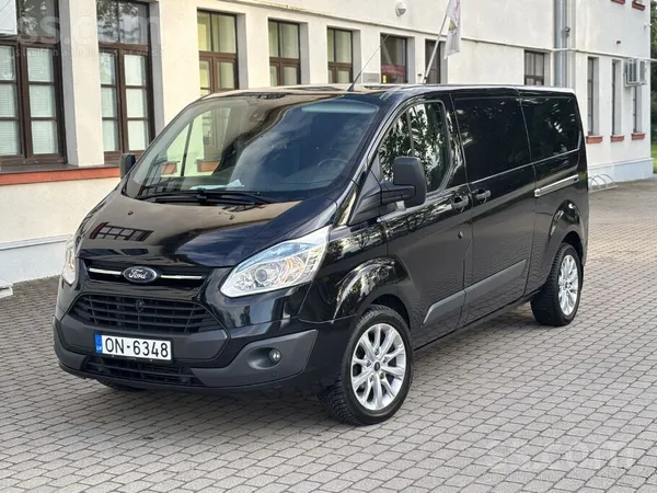 Ford Pārdodu Ford transit custom ļoti labā tehniskā un 
