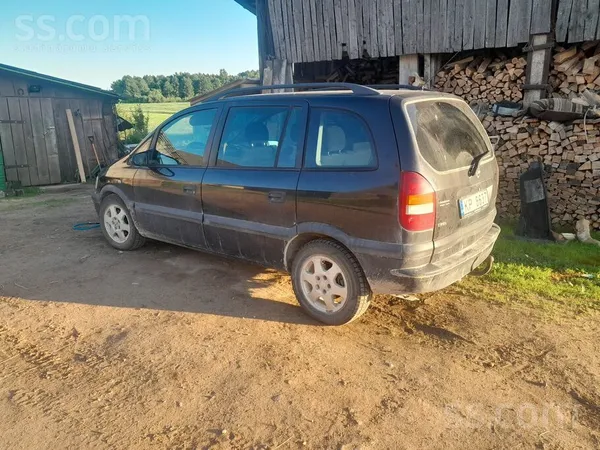 Opel Pārdod labu opeli. 