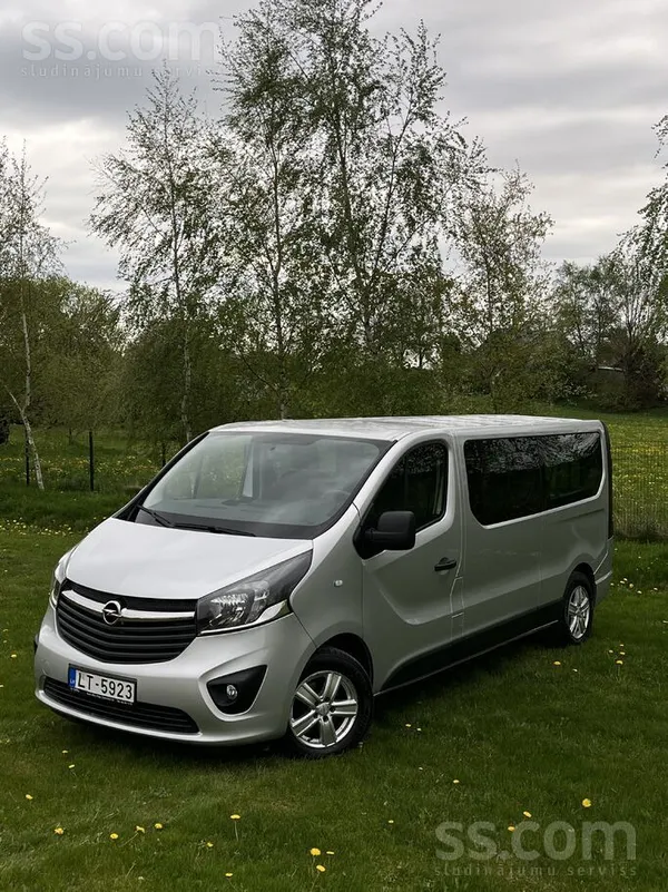 Opel Pārdod Opel Vivaro Long 2018.g. – 8 vietas, 107kW,