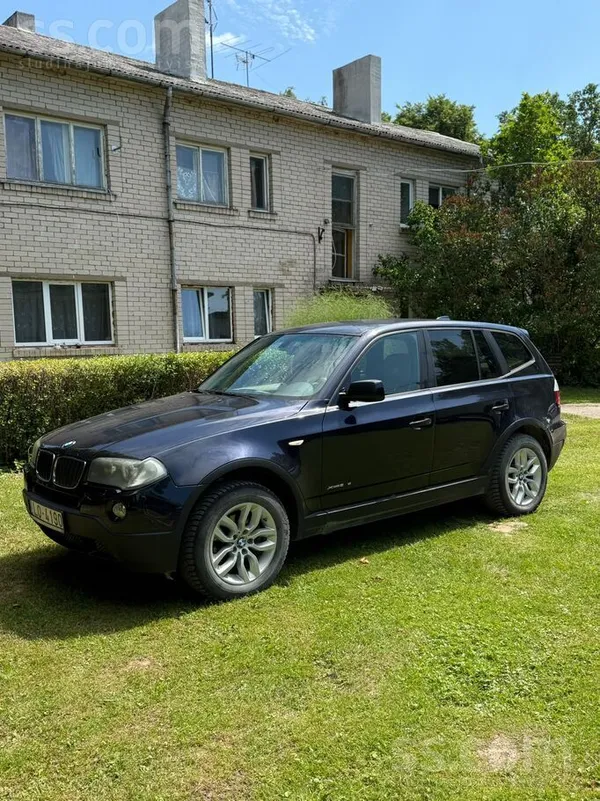 BMW Pārdod X3 labā stāvoklī . Dzinējs, kārba , ritošā 