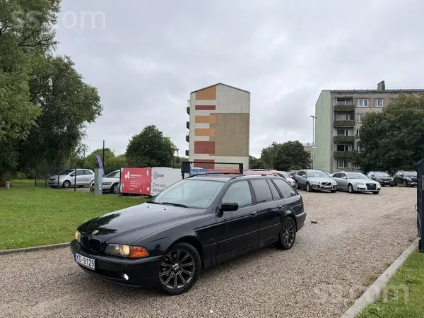 BMW BMW E39 2003.g. 2.5d 120 kW dīzeļa dzinējs ar auto