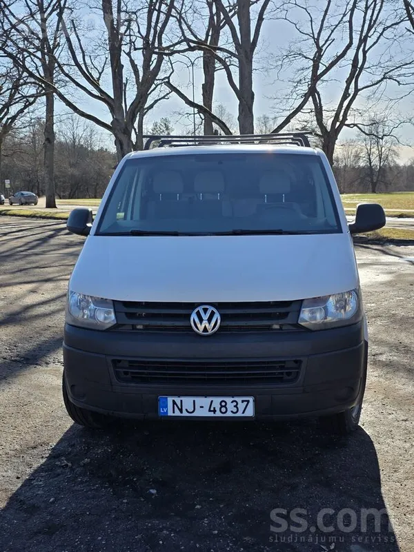 Volkswagen Tiek pārdots kravas furgons. Darba kārtībā. Tehnis