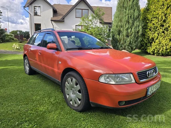 Audi Pārdodu uzticamu un ekonomisku Audi A4 universāli 