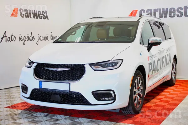 Automašīna ar pārbaudītu vēsturi.
Chrysler Pacifica Pinnacle Plug In Hyb