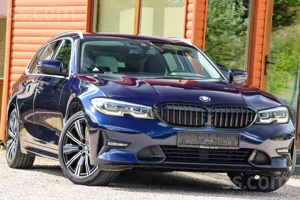 BMW G21 Sport Line 2.0d -150zs, Sporta pusādas salons,