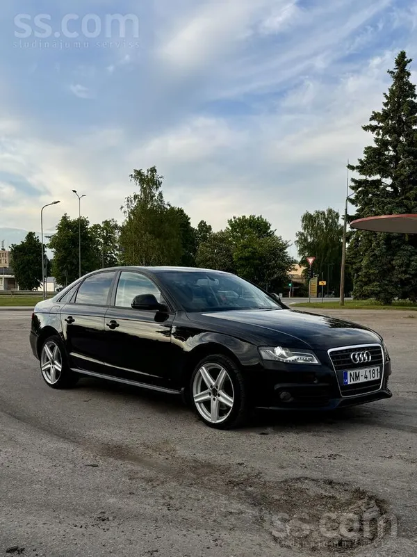 Audi Sveiki tirgojas Audi A4 B8 1.8 tubo ar benzīna dzi
