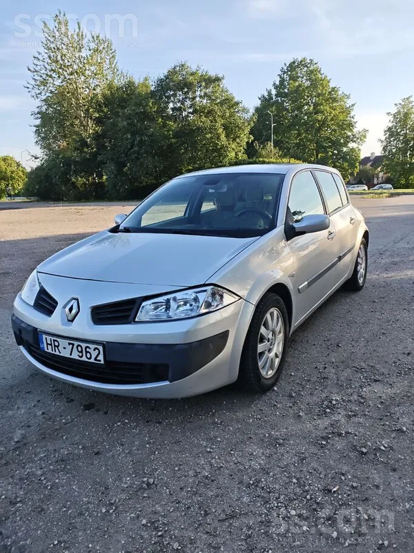 Renault Pārdod. Apskate tulīt beidzās, lai izietu jaunu jā