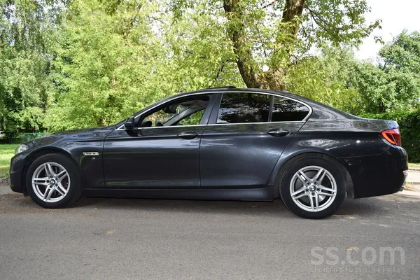 BMW BMW 530d , 100% Oriģināls nobraukums tikai 187 000